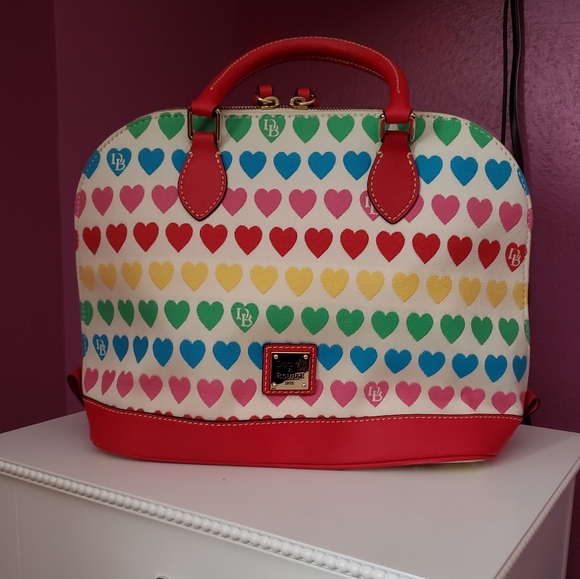 Dooney & Bourke Handbags - 🌈 DOONEY & BOURKE “ZIP-ZIP” HEARTS SATCHEL 🌈